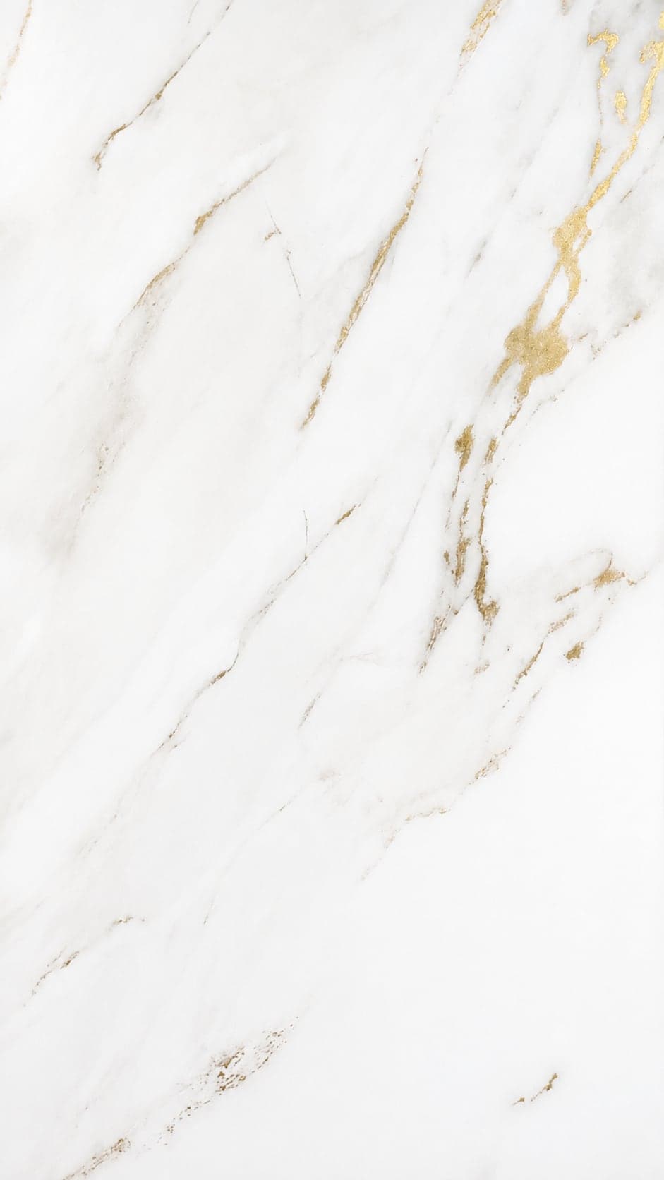 White marble swatch with fine, branching gold and taupe veins on a diagonal.